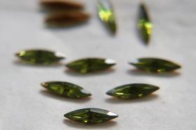 11x3mm Swarovski Olivine Marquise, New Vintage Pointy Back Navette 4200 crystals, gold foil 6/24 Pieces Jewery making stones gemstones