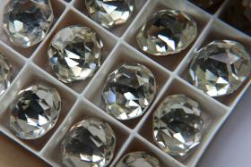 18mm Swarovski Vintage Crystal foiled 2/6 Pieces PREMIUM MATERIALS
