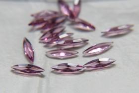 15x4mm Swarovski Light Amethyst Marquise, New Vintage Pointy Back Navette 4200 crystals, unfoiled 6/24 Pieces Jewery making stones