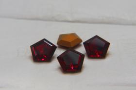 Vintage Swarovski 14 mm Swarovski Hexagon #4730 Ruby Premier Crystal Rhinestones 2/6/12/36 Pieces gemstones