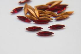 15x4mm Swarovski Siam Marquise, New Vintage Pointy Back Navette 4200 crystals, gold foil 6/12/36/72/144 Pieces Jewery making stones