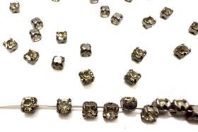 12ss Swarovski Crystal Black Diamond Montees 3.2 mm vintage black Plated Mounted Rose Montees sewon embroidery materials wedding decor