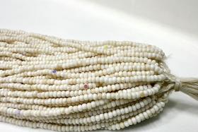 11/0 Hanks Charlotte Cut Beads Patina Matt Chalk White Aurore Boreale