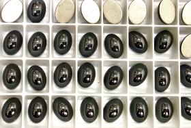 Swarovski 14x10 mm Vintage 2190 Jet Hematite Foiled Flat Back Oval Cabochon Cabs