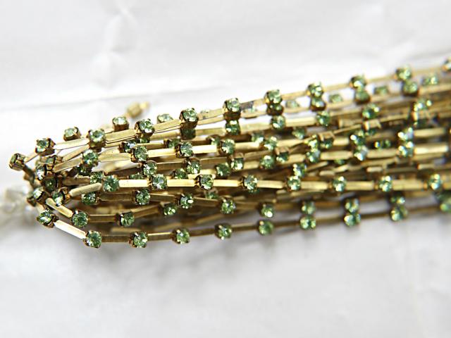 12 SS Vintage Fancy Rhinestone Chain Swarovski in Peridot 3mm 0.5/1/2/5 Meters