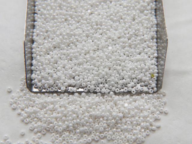 13/0 Charlotte true Cut Beads Pearl White 5/10/20/50/250/500 Grams Native Beads Supplies, embroidery materials, jewelry making, vintage